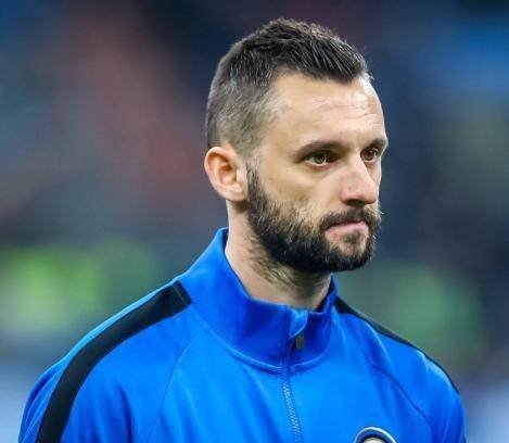  热刺防线送礼遭绝杀，孔蒂赛后直言运气太差  