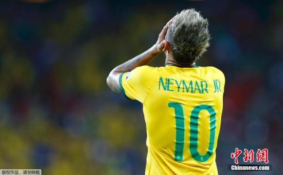  莱切年轻门将横空出世，多次神扑力保球队全身而退  